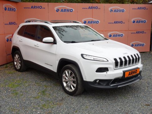 Jeep Cherokee SUV / Terénní 2,2 l 147 kw