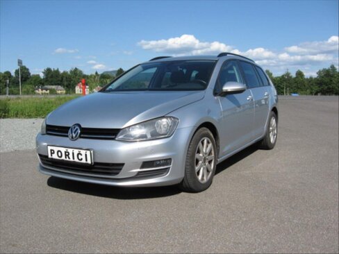 Volkswagen Golf Kombi 2,0 l 110 kw