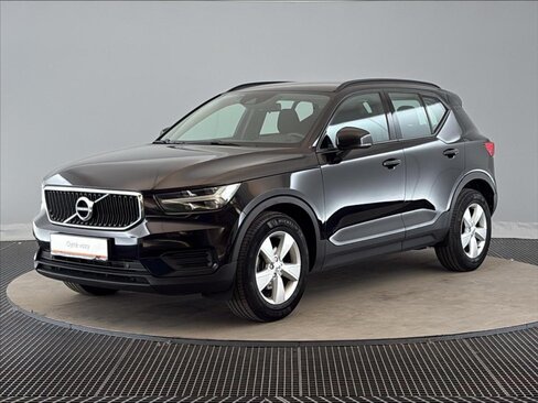 Volvo XC40 SUV / Terénní 1,5 l 95 kw