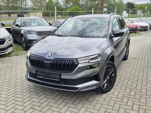 Škoda Karoq SUV / Terénní 1,5 l 110 kw