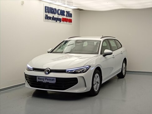 Volkswagen Passat Kombi 1,5 l 110 kw