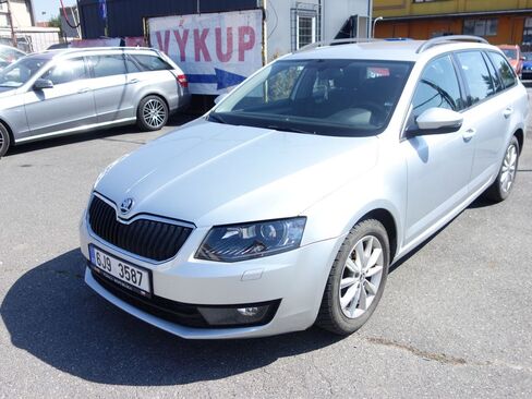 Škoda Octavia Kombi 2,0 l 110 kw