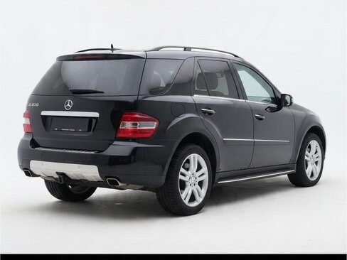 Mercedes-Benz Třídy M SUV / Terénní 3,5 l 200 kw