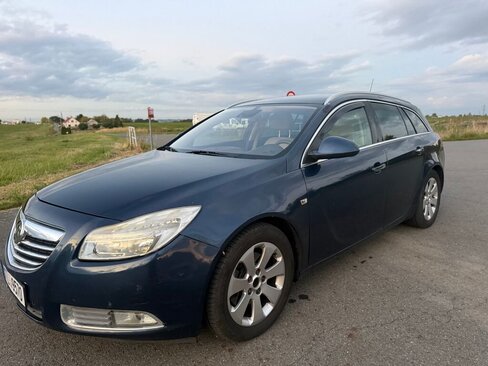 Opel Insignia Kombi 2,0 l 118 kw