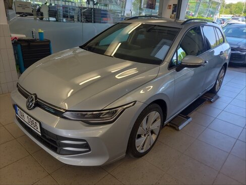 Volkswagen Golf Kombi 1,5 l 85 kw