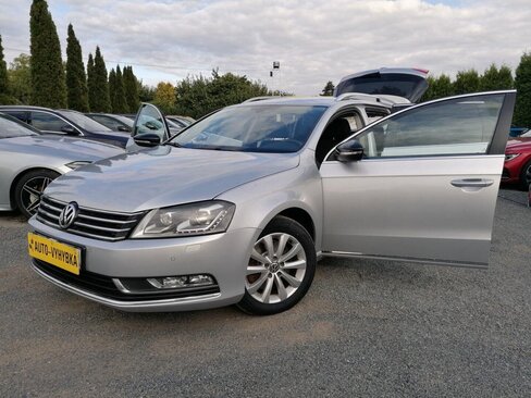 Volkswagen Passat Kombi 1,4 l 90 kw