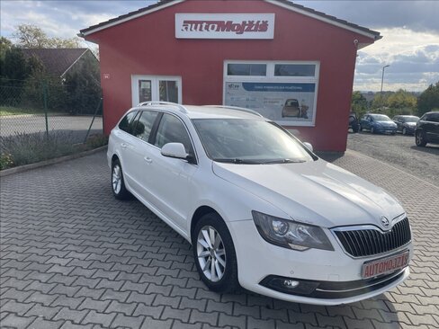 Škoda Superb Kombi 2,0 l 103 kw