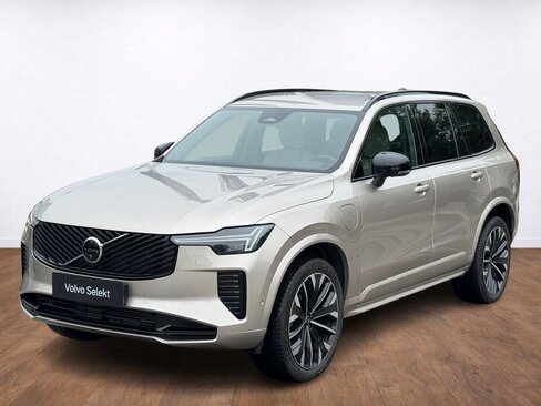 Volvo XC90 SUV / Terénní 2,0 l 335 kw