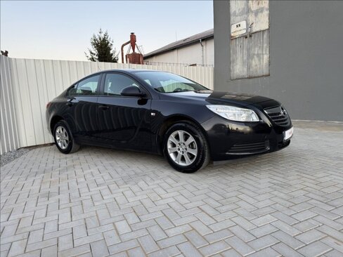 Opel Insignia Sedan / Limuzína 1,6 l 85 kw
