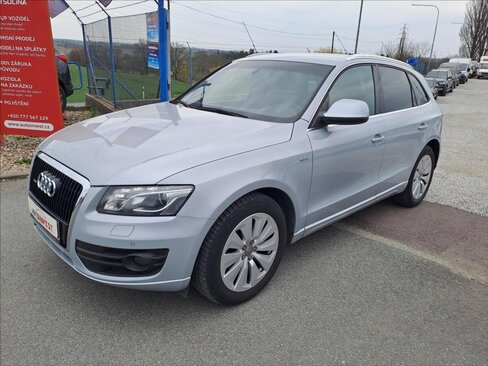 Audi Q5 SUV / Terénní 2,0 l 155 kw
