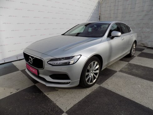 Volvo S90 Sedan / Limuzína 2,0 l 140 kw