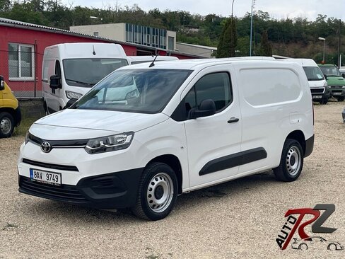 Toyota ProAce Skříň 1,5 l 75 kw