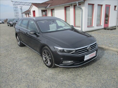 Volkswagen Passat Kombi 2,0 l 110 kw