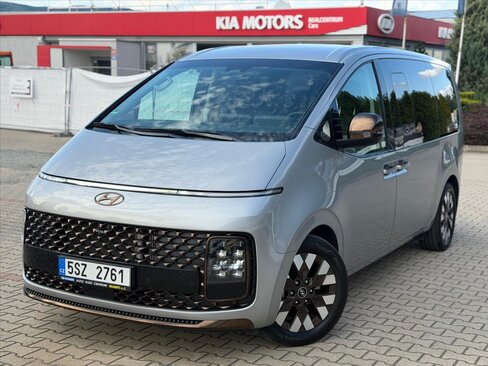 Hyundai Staria MPV 2,2 l 130 kw