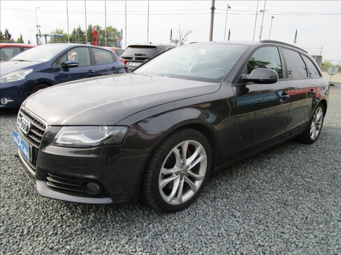 Audi A4 Kombi 3,0 l 176 kw