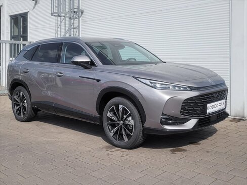 MG HS SUV / Terénní 1,5 l 165 kw