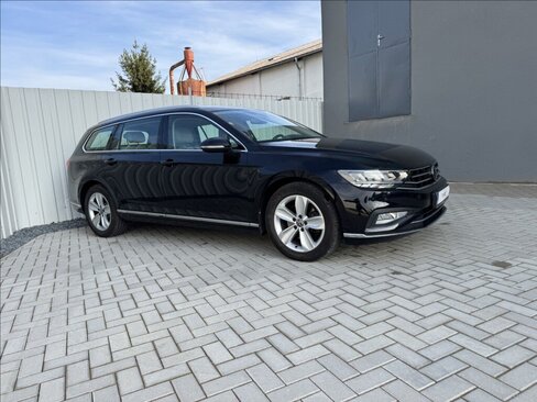 Volkswagen Passat Kombi 2,0 l 110 kw