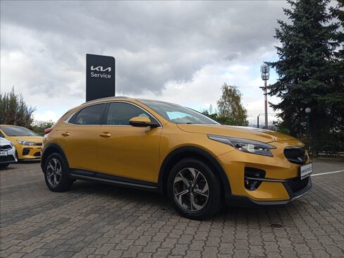 KIA XCeed SUV / Terénní 1,5 l 118 kw