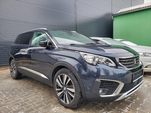 Peugeot 5008 SUV / Terénní 1,5 l 96 kw