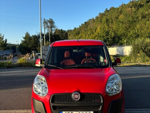 Fiat Dobló MPV 0,0 77 kw