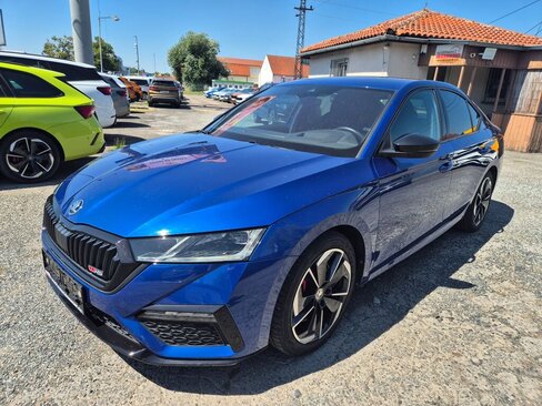 Škoda Octavia Sedan / Limuzína 2,0 l 180 kw