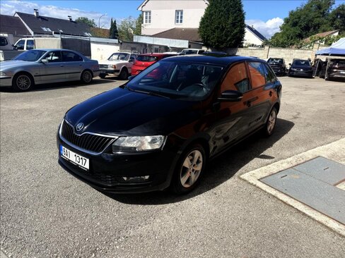 Škoda Rapid Hatchback 999,0 70 kw