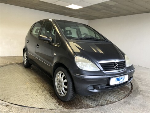 Mercedes-Benz Třídy A Hatchback 1,9 l 92 kw