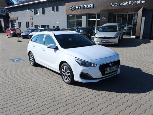 Hyundai i30 Kombi 1,6 l 85 kw