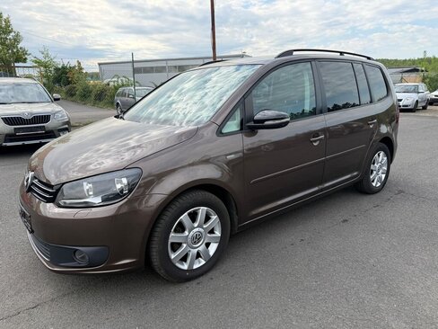 Volkswagen Touran Kombi 1,6 l 77 kw