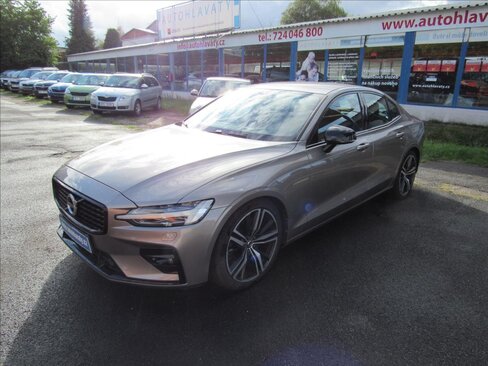 Volvo S60 Sedan / Limuzína 2,0 l 184 kw
