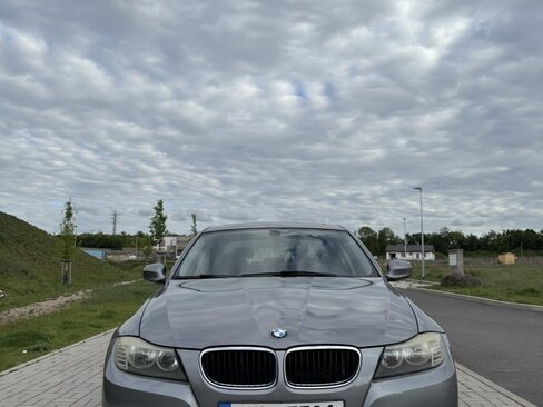 BMW Řada 3 Sedan / Limuzína 2,0 l 125 kw