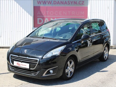 Peugeot 5008 MPV 2,0 l 120 kw