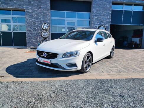 Volvo V60 Kombi 2,0 l 110 kw