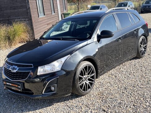Chevrolet Cruze Kombi 1,7 l 96 kw