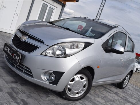 Chevrolet Spark Hatchback 995,0 50 kw