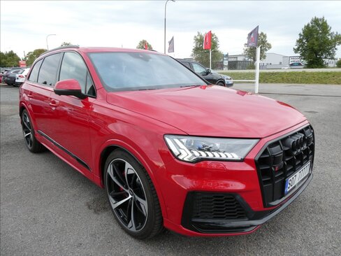 Audi SQ7 SUV / Terénní 4,0 l 320 kw
