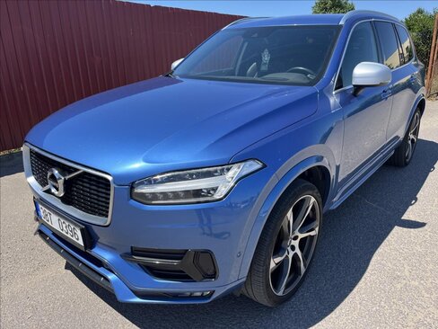 Volvo XC90 SUV / Terénní 2,0 l 173 kw