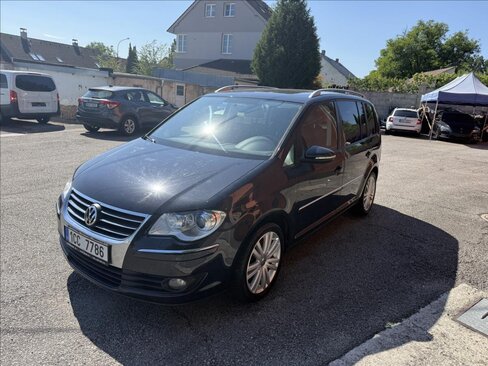Volkswagen Touran MPV 1,4 l 103 kw