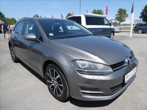 Volkswagen Golf Hatchback 1,4 l 103 kw