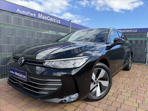 Volkswagen Passat Kombi 1,5 l 110 kw