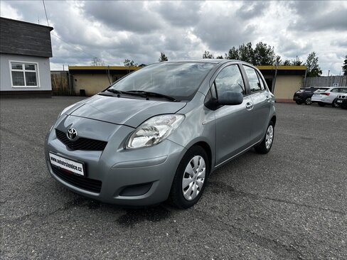Toyota Yaris Hatchback 1,3 l 74 kw