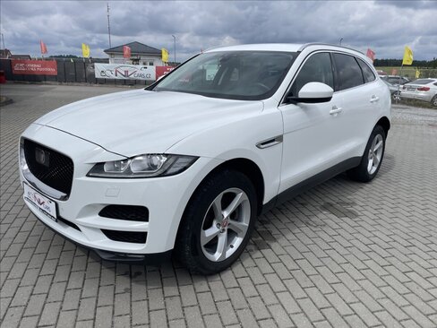Jaguar F-Pace Kombi 3,0 l 221 kw