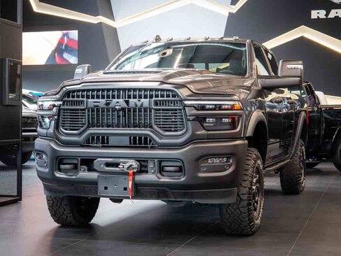 Dodge RAM Pick-up 6,4 l 306 kw