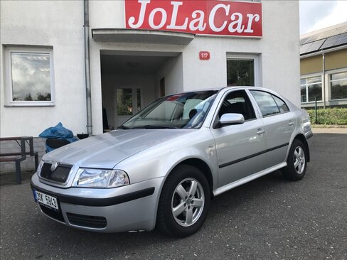 Škoda Octavia Sedan / Limuzína 1,9 l 74 kw