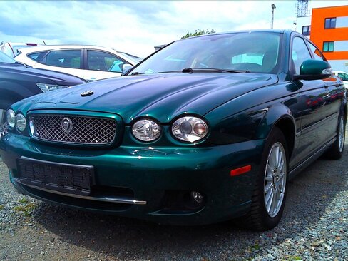 Jaguar X-Type Sedan / Limuzína 2,0 l 96 kw