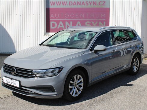 Volkswagen Passat Kombi 1,5 l 110 kw