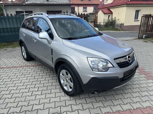 Opel Antara SUV / Terénní 2,4 l 103 kw