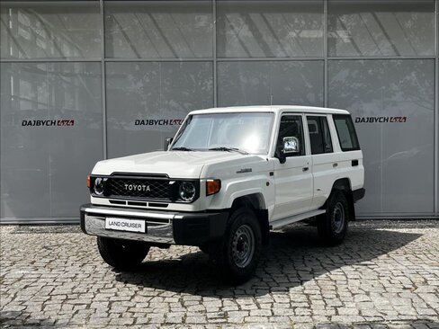 Toyota Land Cruiser Ostatní 4,0 l 200 kw