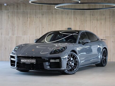 Porsche Panamera Sedan / Limuzína 4,0 l 368 kw