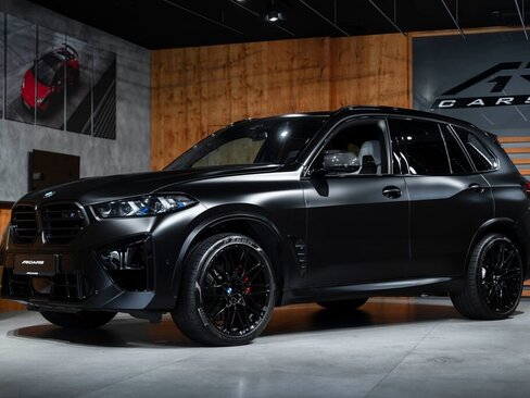 BMW X5 SUV / Terénní 4,4 l 460 kw